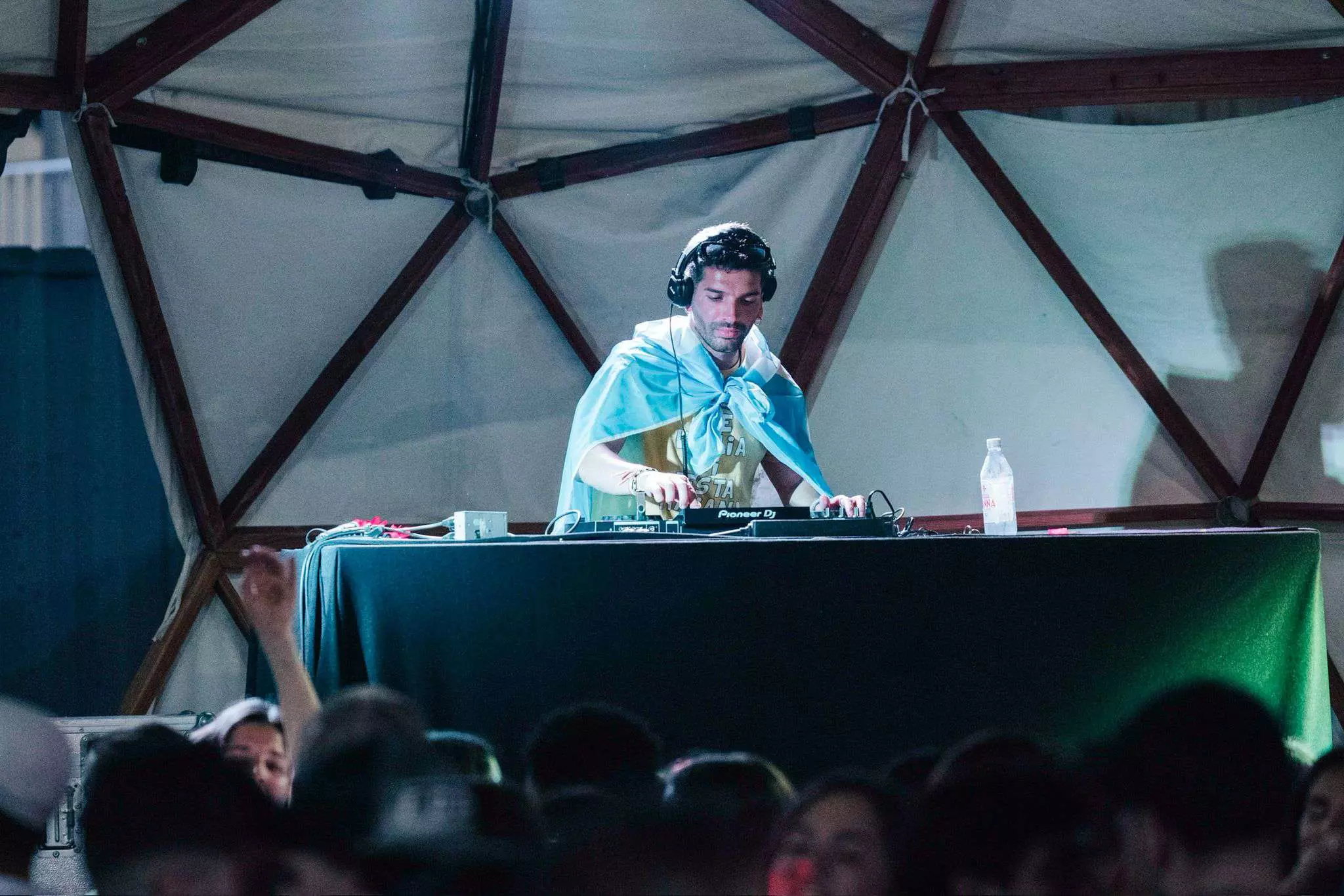 DJ Avezz